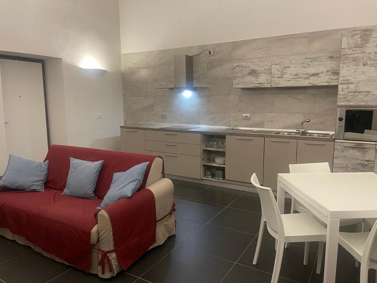 Katia'S Apartments Caserta Luaran gambar