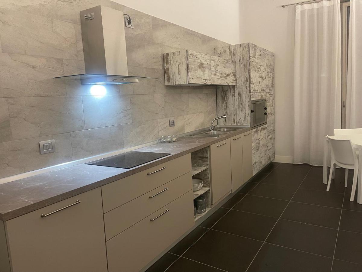 Katia'S Apartments Caserta Luaran gambar